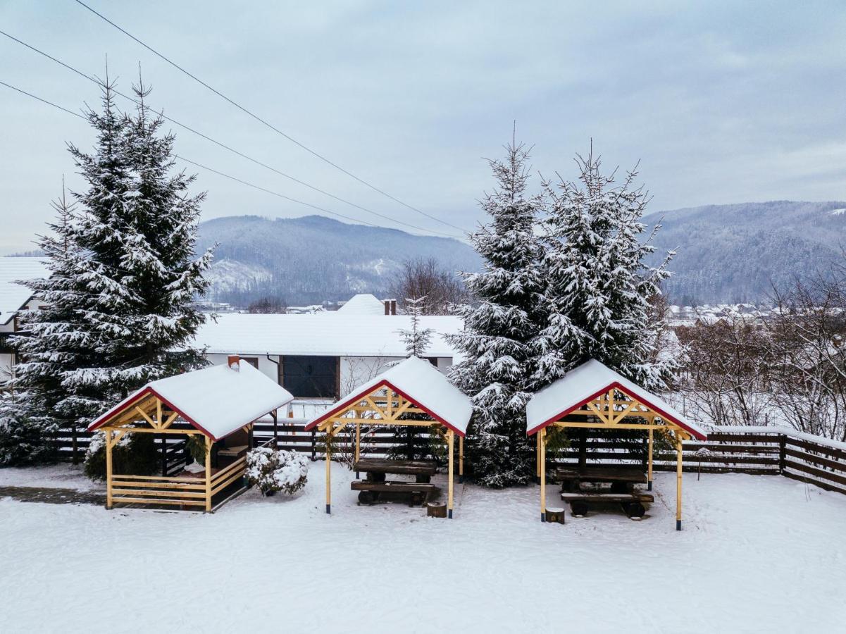 Pensiunea Bucovina Gura Humorului Exteriör bild